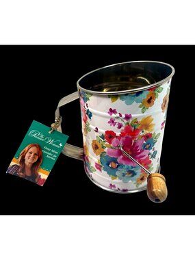 The Pioneer Woman Floral Stainless Steel Hand-Crank Flour Sifter 3 Cup Capacity